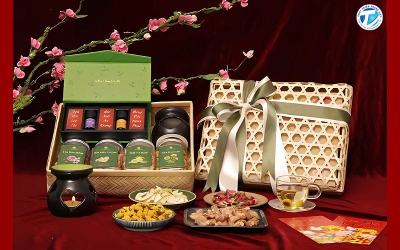 Giỏ quà Tết gia đình ấm cúng